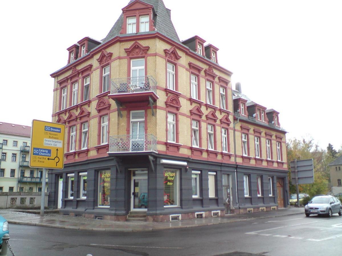 Ostello Kl17 Ostel Doebeln Esterno foto